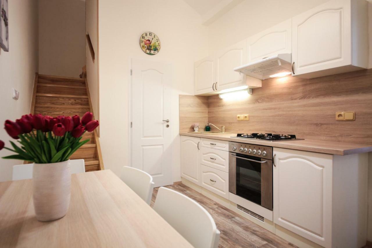 Appartement Family Duplex On Wenceslas Square à Prague Extérieur photo